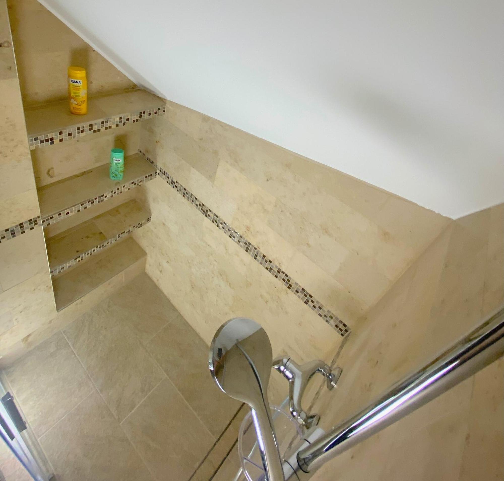 Ruhige, Neue Dachwohnung An Altstadt, Naehe Messe St. Gallen Exteriér fotografie